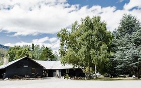 Crackenback Farm Guesthouse